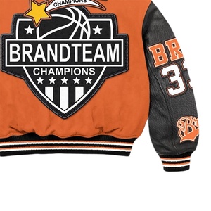 Blouson de basket varsity personnalisé 2026 Brandteam pour homme, en laine et cuir orange, éco-responsable, avec broderie et design patchwork sur le devant - Product Image 5
