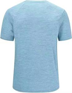 Camiseta Lisa Transpirable con Cuello Redondo, Camisetas Extra Grandes para Hombre en Todos los Diseños, Camiseta Personalizada para Hombre a los Mejores Precios - Product Image 2