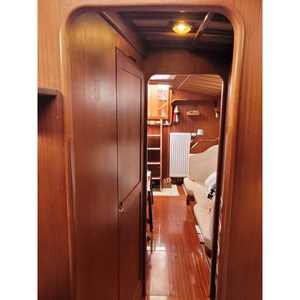 Bateau à voile d'occasion Vind 65S avec cockpit central, moteur 59 CV, matériel marin - Product Image 2