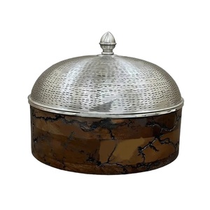 Olla de Acero Inoxidable Hecha a Mano con Tapa de Madera para Guardar Roti Fresco, Ideal para Servir en la Cocina Tradicional o en la Mesa de Comedor - Product Image 4