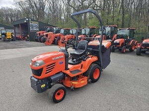 รถตัดหญ้าแบบนั่งขับรุ่นใหม่ G23-II ขนาด 48 นิ้ว พร้อมเครื่องยนต์ Kubota G231 HD 25 แรงม้า และเกียร์ประสิทธิภาพสูงสำหรับขาย - Product Image 2