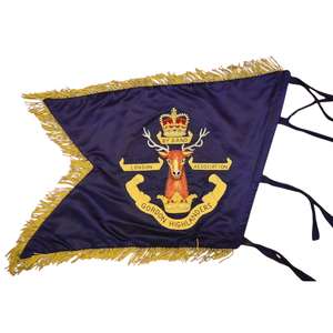 Este es un pequeño banner con el escudo y el erudito genealogológico de la familia Campbell. - Product Image 3