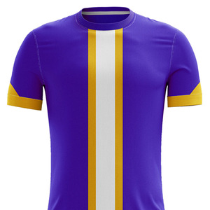 เสื้อฟุตบอลแบบกำหนดเองขายดี เป็นมิตรกับสิ่งแวดล้อม สำหรับผู้ใหญ่ ชุดยูนิฟอร์มทีมพิมพ์ลายแบบซับลิเมชั่น ชื่อทีมสีเขียว 100% - Product Image 3