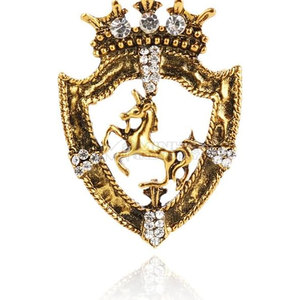 Broche en acier accent audacieux courbe douce texture riche forme chic mode appel broche en acier - Product Image 1