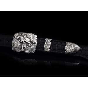 Pecos Ensemble pull-over élégant avec boucles de ceinture et touche chic pour votre tenue - Product Image 1