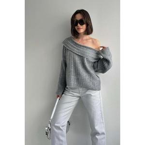เสื้อสเวตเตอร์ผู้หญิงมีคอถัก - Product Image 4