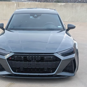 Audi RS7 Twin-Turbo V8, AWD, propre et d'occasion, modèle 2021 - Product Image 1