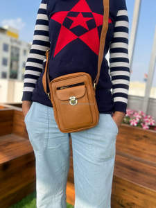 Nouveau fait à la main en cuir véritable Crunch sac à main femmes élégant sac à bandoulière vente chaude personnalisé en cuir pleine fleur sacs à bandoulière - Product Image 3