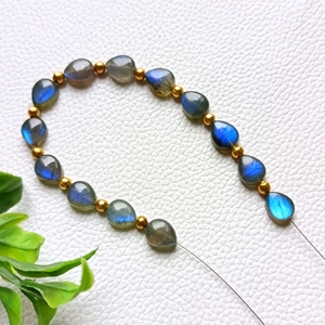 13 Pcs 8x10 MM Blue Flashy Labradorite Perles en forme de poire, Labradorite Poire, Labradorite Perles, Fabuleux Labradorite Perles. - Product Image 1