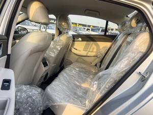 รถยนต์เชอรี่ อาริซโซ่ 5 ซีดาน เครื่องยนต์เบนซิน 1.5 ลิตร ยูโร 6 กำลังสูง 150-200 แรงม้า พวงมาลัยซ้าย - Product Image 4