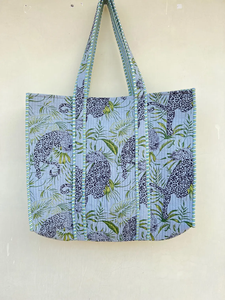 Sacs de marché matelassés en coton indien faits à la main imprimés en blocs pour faire du shopping sacs fourre-tout en coton et sacs Jhola - Product Image 4