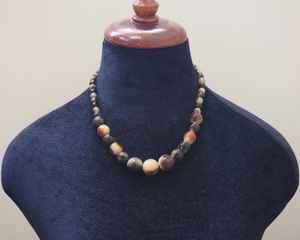 Collar de cuerno de búfalo de alta calidad, collar de cuerno Natural de Color miel ámbar, joyería de cuerno de búfalo para mujer, moda - Product Image 1