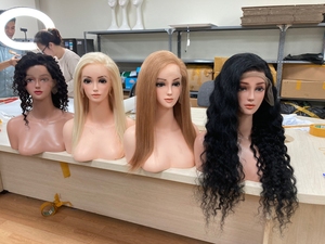 Nuevo producto brasileño cabello humano doble dibujado Y punta rubia extensión de cabello liso precio al por mayor OEM OBM - Product Image 5