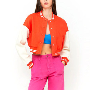 Chaqueta Universitaria Personalizada para Mujer con Diseño de Letras en las Mangas, Chaqueta de Moda Urbana - Product Image 5
