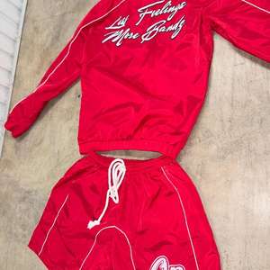 Ensemble de survêtements en nylon respirant de haute qualité pour hommes, nouveau design le plus vendu pour les vêtements de sport de course en plein air avec motif solide - Product Image 6