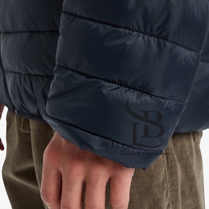 Doudounes matelassées personnalisées pour hommes Vestes légères, respirantes et coupe-vent Manteaux d'hiver parfaits Vestes à bulles froides pour garçons - Product Image 6