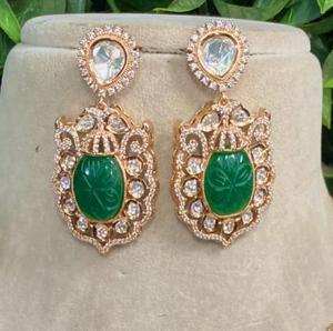 Conjunto de collar nupcial tradicional Kundan, joyería de latón con diamantes americanos para bodas y compromisos - Product Image 2