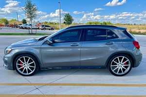 Mercedes-Benz GLA45 AMG 2015 Usado, Motor Turbo de 4 Cilindros y 355 hp - Product Image 2