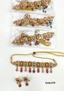 Ensemble de collier de créateur unique avec couches de perles et pendentif motif éléphant Bijoux ethniques pour un style festif - Product Image 3