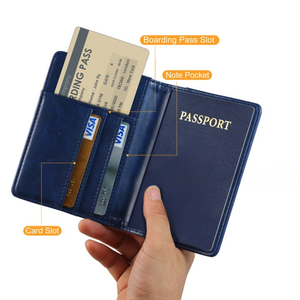 Couverture de passeport en cuir de qualité supérieure protégée par RFID, cadeau de voyage élégant et durable et idéal pour les jetsetters et les explorateurs - Product Image 3
