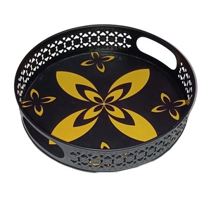 Bandeja de metal con bandeja de hojas de diseño elegante con color plateado y soporte de luz en T con diferentes tamaños - Product Image 5