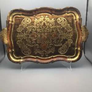 Plateau de service en laiton vintage fabriqué à la main conçu pour les décorations de maison et les cérémonies festives traditionnelles - Product Image 1