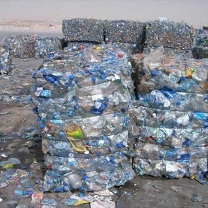 Botellas de desecho de plástico de alta calidad y Copos de PET disponibles para la venta a bajo precio - Product Image 4