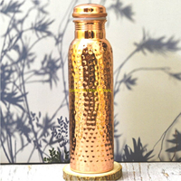 Bouteille d'eau en cuivre martelé flacon ayurvédique anti-fuite bouteille en cuivre pur faite à la main réutilisable écologique pour les cadeaux de Yoga Gym