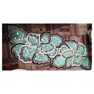 Manteles individuales económicos para bodas con un elegante corredor de cuentas bordado Diseño estructurado web único para uso doméstico - Product Image 5