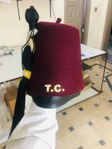 SHRINER ESTUCHE FEZ GRANATE CON TEMPLO NAM HAND - Product Image 2