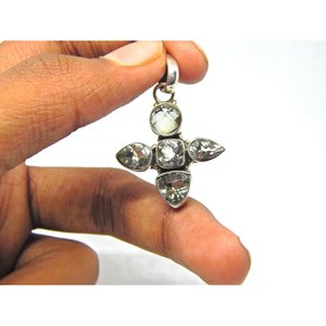Pendentif améthyste verte fait à la main en argent sterling 925 pendentif à breloque mignon avec motif numérique de pierres précieuses - Product Image 2