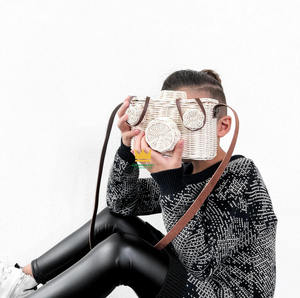 100% sac photo en rotin fabriqué à la main pour enfants Mini style vintage avec motif de dessin animé unisexe pour toutes les saisons - Product Image 4