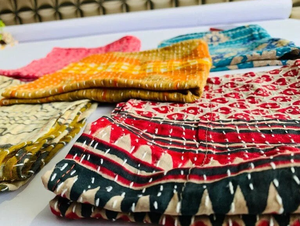 Venta al por mayor moderno personalizable hecho a mano Kantha servilletas colorido bordado cara cubierta hogar cocina comedor mesa de vacaciones - Product Image 4