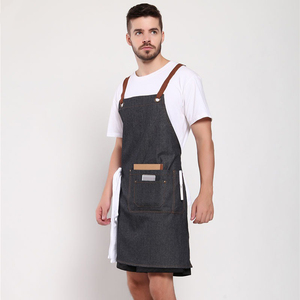 Tabliers en cuir de vache de qualité supérieure pour hommes et femmes Tabliers unisexes personnalisés polyvalents pour salons de coiffure Tabliers de coiffeurs - Product Image 3