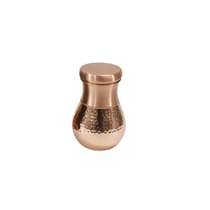 Botella de Agua de Cobre Martillado con Tapa Ancha de Latón, a Prueba de Fugas, Ecológica, Moderna, con Diseño Texturizado Único, Estilo Deportivo, para Niños, Ayurvédica - Product Image 3