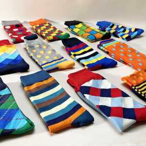 Chaussettes unisexes unisexes à motif coloré confortable pour hommes et femmes - Product Image 2