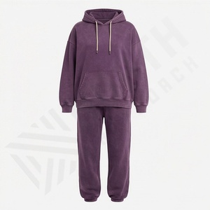 Ensemble de survêtement en velours décontracté personnalisé avec logo en strass diamant 2025, 2 pièces, couleur personnalisée, survêtement en velours pour femmes, salle de sport - Product Image 1