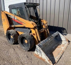 Cargadora Compacta Case Serie 420 de 2009: Cargadora Mediana Confiable con Potente Sistema Hidráulico - Product Image 1