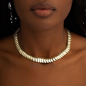 Meilleur Prix 12mm Solide Argent Sterling 925 Diamant 18K Plaqué Or VVS Glacé Moissanite Style Hip Hop Chaîne À Maillons Inondé Bijoux - Product Image 1