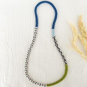 Collier en perles de graines fait main à la mode pour femmes, collier élégant en perles de graines fait main sur mesure - Product Image 5