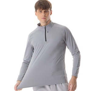 ... Jersey con cremallera de cuarto de golf para hombres y mujeres adecuado para torneos de viaje o camisetas diarias con tela de rendimiento suave - Product Image 1