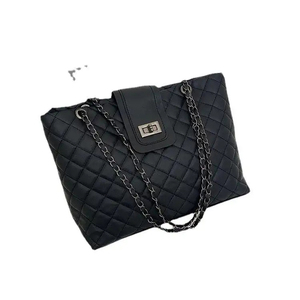 Bolso Tote Grande de Cuero Marrón con Bolsillo, Cuero Resistente de Primera Calidad, Cuero Desgastado Hecho a Mano, Fácil de Llevar para Mujer - Product Image 1