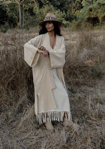 Kimono Boho Beige Vêtements Naturels avec Fermeture à Cordon Veste de Couverture Respirante pour les Cérémonies d'Hiver, d'Automne et de Printemps - Product Image 4