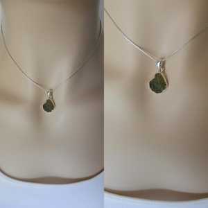 Chính Hãng Moldavite Chữa Bệnh Đá Vòng Cổ Với Nguyên Màu Xanh Lá Cây Đá Quý Sterling Bạc Thiên Thạch Thiết Kế GSA - Product Image 4