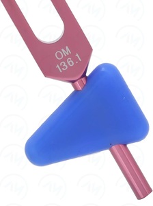 ส้อมบำบัดเสียง136.1Hz จาก lore pakistan ขายส่ง - Product Image 2