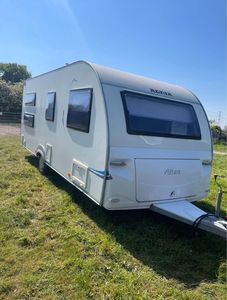Caravane tout-terrain en acier avec camping-car escamotable, capacité de charge de 1000 kg, design léger pour une utilisation familiale en extérieur - Product Image 6