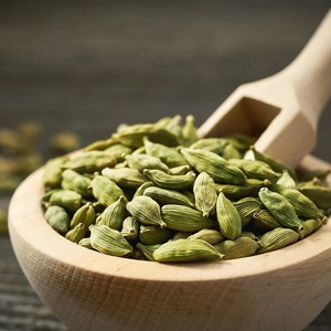 Cardamomo Verde Natural de Alta Calidad, Vainas Aromáticas Enteras para Uso Culinario, Masala Disponible a Buen Precio - Product Image 5