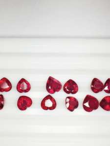 AAA Qualité IGI Certifié Rubis Naturel Coupe Coeur Pierre Précieuse Lâche Couleur Rouge Belles Pièces Uniques pour Bijoux - Product Image 2