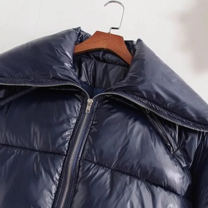 Femmes toutes tailles coton Bomber veste épaissie col montant fermeture éclair taille fixée peint pain en forme solide impression Plus - Product Image 6