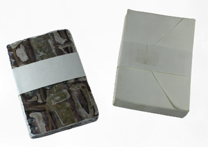 Nouvelles cartes imprimées offset mignonnes sur papier fait main, apparaissent peintes à la main avec des couleurs à l'eau, papeterie et cartes véritablement écologiques - Product Image 6
